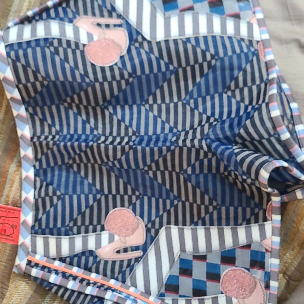 Lined sheer short